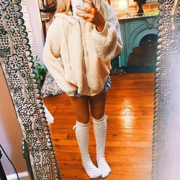 Cream Teddy Jacket Coat Zip Up 🖤 - Picture 2 of 6